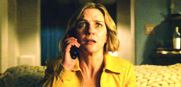 Bild zu: Rhea Seehorn in Pluribus Bild zu: Rhea Seehorn in Pluribus