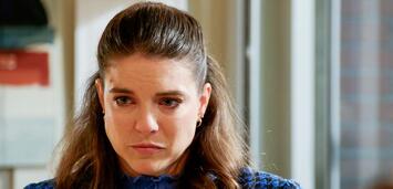 Bild zu:  Valerie ist aufgebracht, als sie zurückgekommen ist.