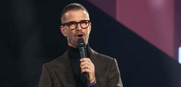 Bild zu:  Joko Winterscheidt versucht bei Wer stiehlt mir die Show? permanent seine Moderation zu verteidigen.
