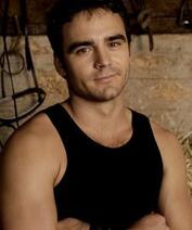 Dustin Clare