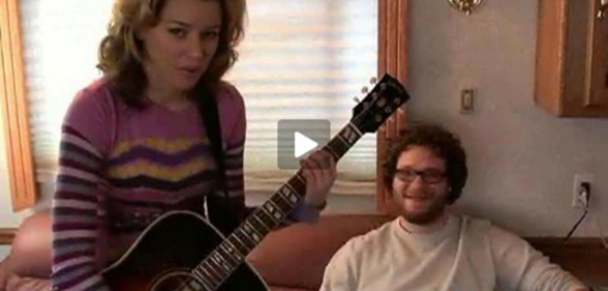 Elizabeth Banks und Seth Rogen