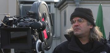Bild zu:  Paul Greengrass auf dem Set zu Die Bourne Verschwörung