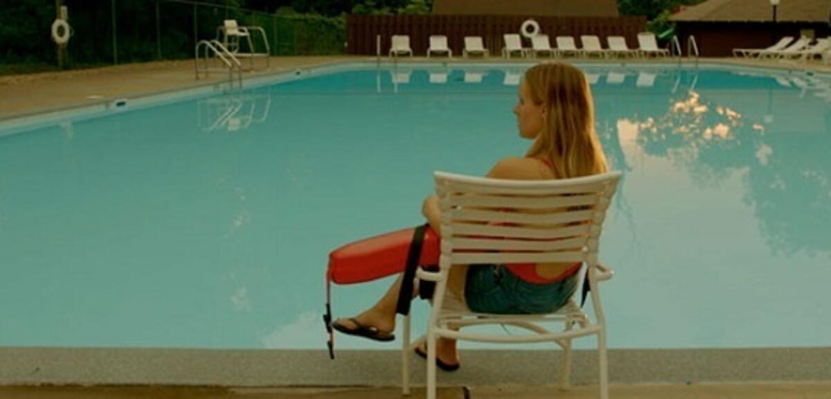 Kristen Bell in The Lifeguard