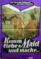 Poster im Vordergrund