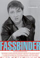 Poster im Vordergrund