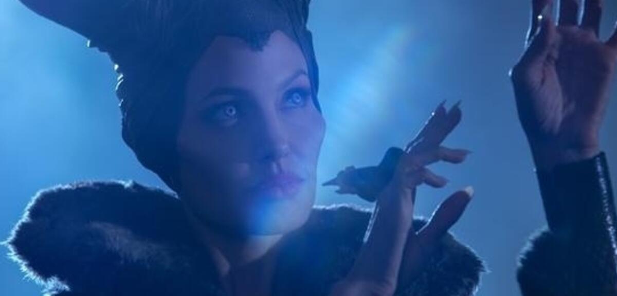 Angelina Jolie als böse Hexe