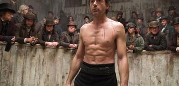 Bild zu:  Robert Downey Jr. als boxender Sherlock Holmes