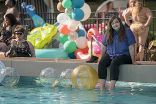 Staffel 1 von Shrill