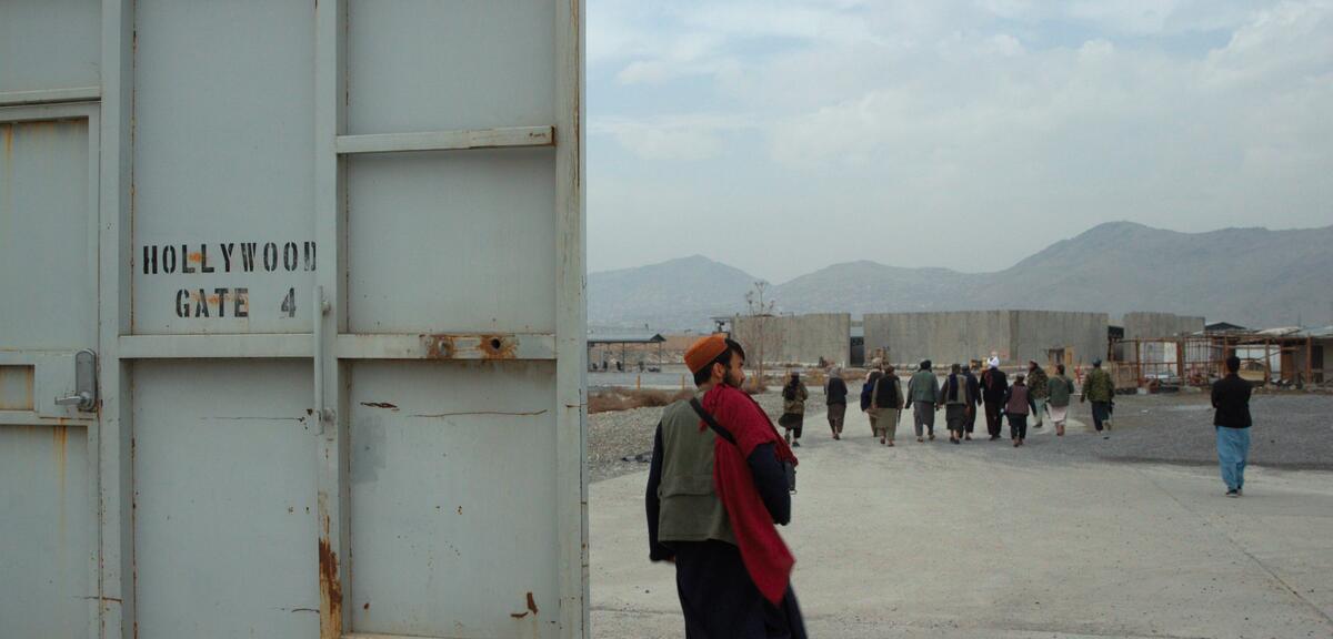 Hollywoodgate: Ein Jahr unter den Taliban - Trailer (Deutsche UT) HD