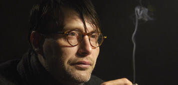 Bild zu:  Mads Mikkelsen in Tage des Zorns