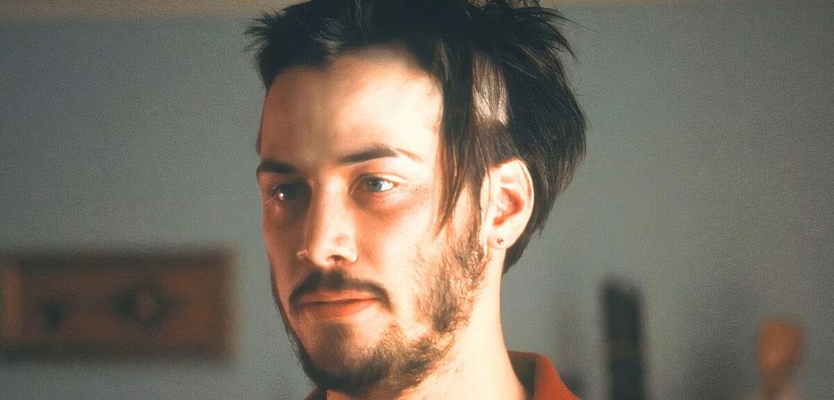 Vor-35-Jahren-spielte-Keanu-Reeves-den-schlechtesten-Serienkiller-aller-Zeiten-heute-erinnert-sich-niemand-mehr-daran