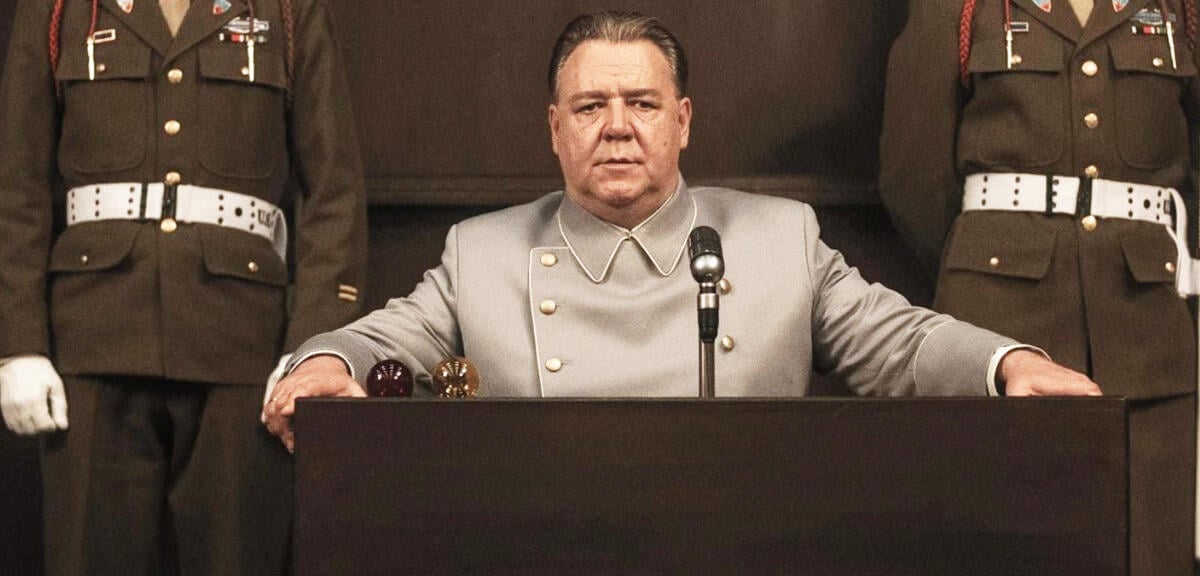 -Wie-spielt-man-so-einen-Typen-Russell-Crowe-wird-in-seinem-n-chsten-Film-einen-der-schlimmsten-Menschen-der-Geschichte-verk-rpern