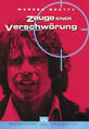 Poster im Vordergrund