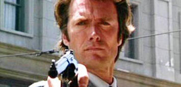 Bild zu:  Clint Eastwood als Dirty Harry