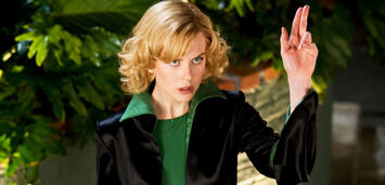 Bild zu:  Nicole Kidman in der Filmversion von Verliebt in eine Hexe