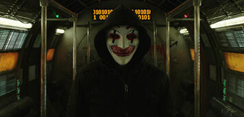 Bild zu:  Tom Schilling als Hacker in Who am I - Kein System ist sicher
