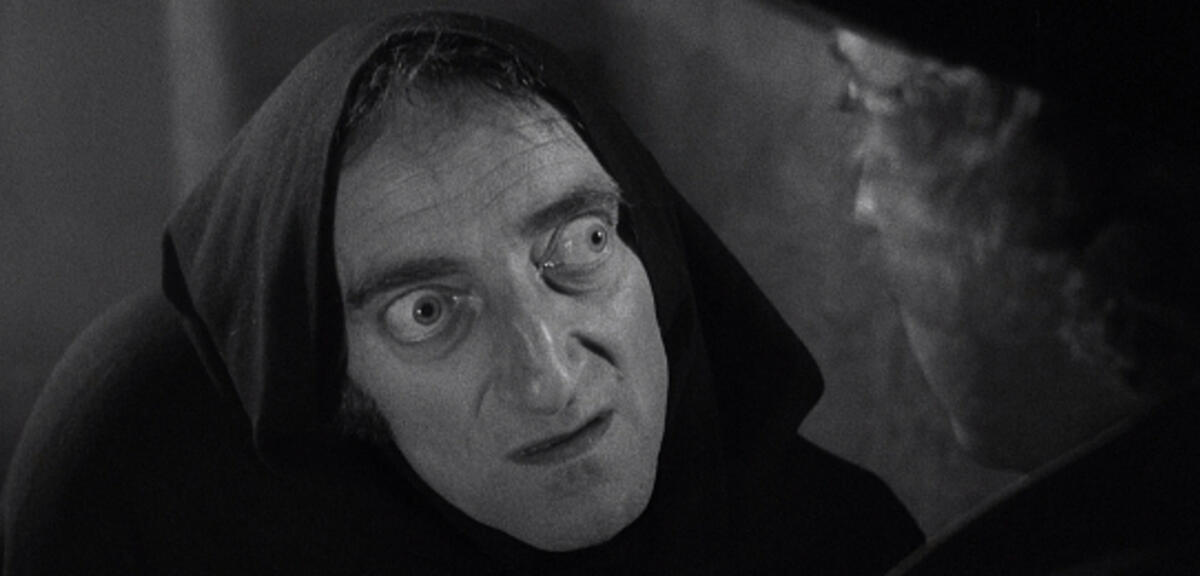 Na, heute schon genug gelacht? Marty Feldman als Igor in Frankenstein Junior