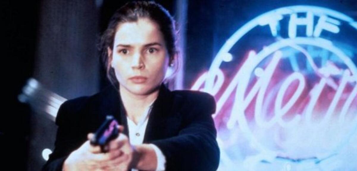 Julia Ormond in Captives