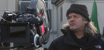 Bild zu:  Paul Greengrass am Set von Die Bourne Verschwörung