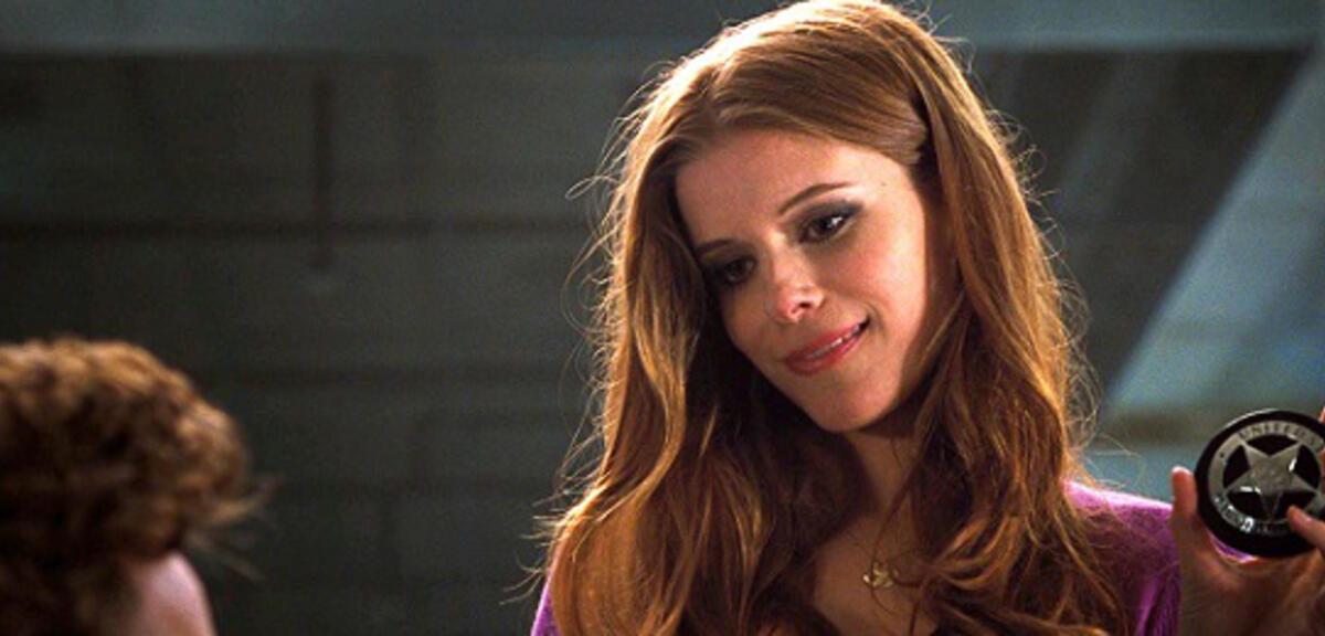 Kate Mara in Iron Man 2. In Fantastic Four verkörpert sie Sue Storm