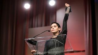 Staffel 1 von Citizen Rose